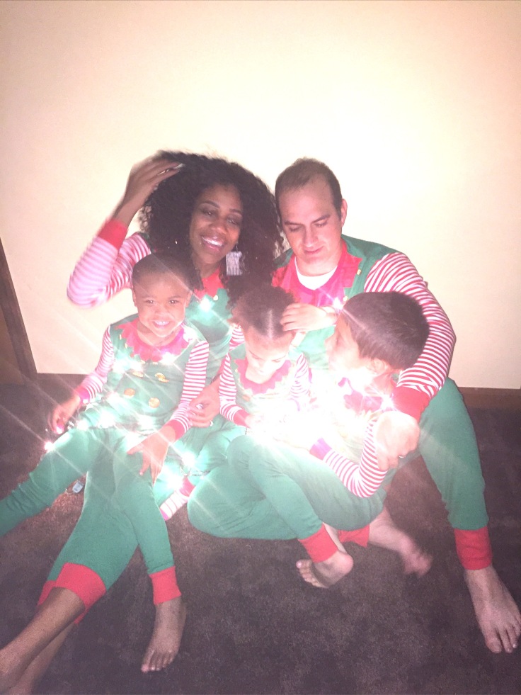 Christmas Inspired Photos are perfect for creating Christmas cheer | Inspiration | Motivation | Christmastime | Family photo | Christmas Photo | Interracial family